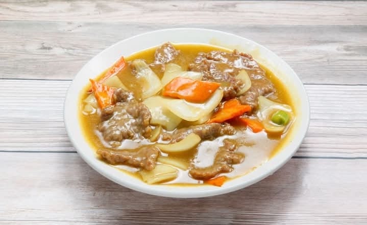 Curry Beef / 咖喱牛肉.