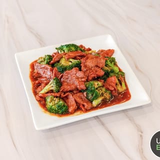 Beef with broccoli (dinner) / 芥兰牛肉（晚）