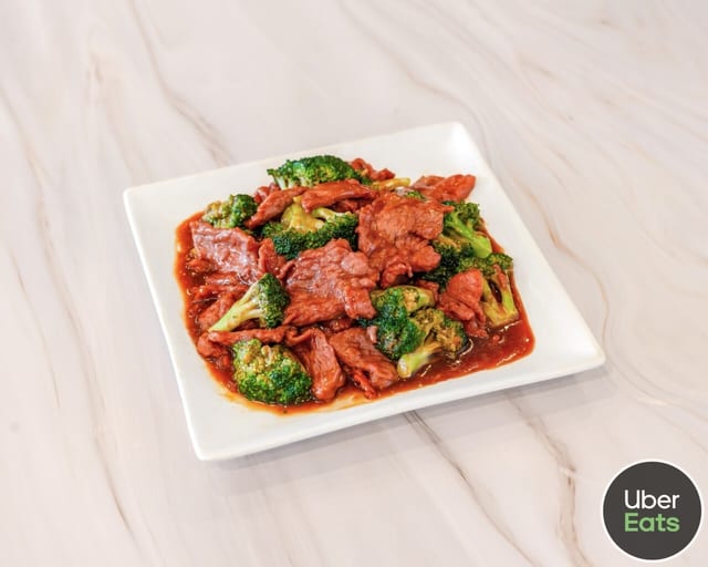 Beef with broccoli (dinner) / 芥兰牛肉(晚).