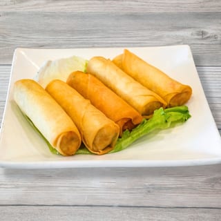Egg rolls (4) / 春捲