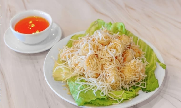 Crispy lemon shrimp / 柠檬虾.