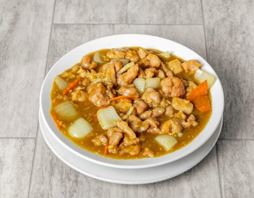 Curry chicken (lunch) / 咖喱鸡丁（午）.