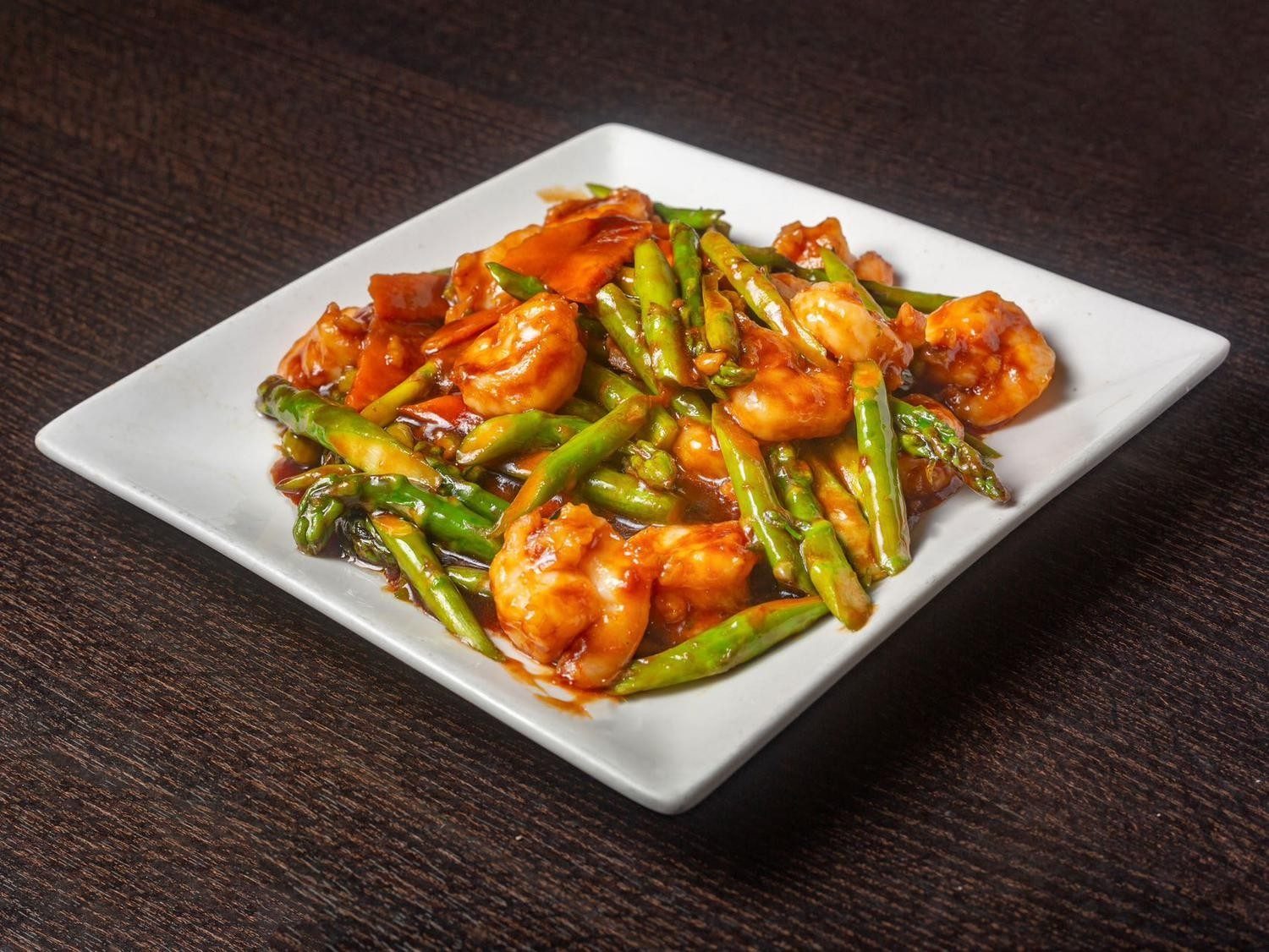 Shrimp with Asparagus (Seasonal) / 芦笋虾.