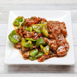 Pepper steak (lunch) / 青椒牛肉(午)