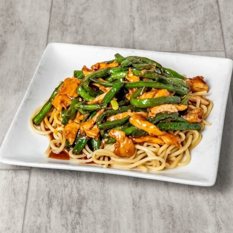 Delicious Lo Mein and Noodle Dishes