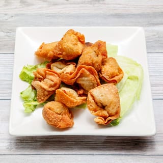 Fried wontons (12) / 炸云吞