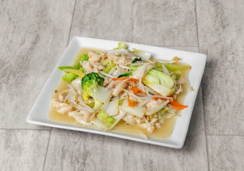 Chicken chop suey / 鸡杂碎.