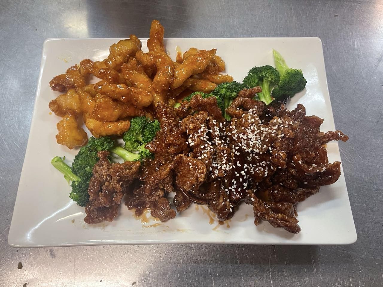 Szechwan Phoenix / 双柳.