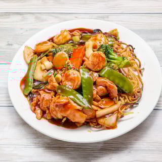 Chef’s pan fried noodles / 祥园炒面