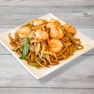 Shrimp chow mein / 虾仁炒面