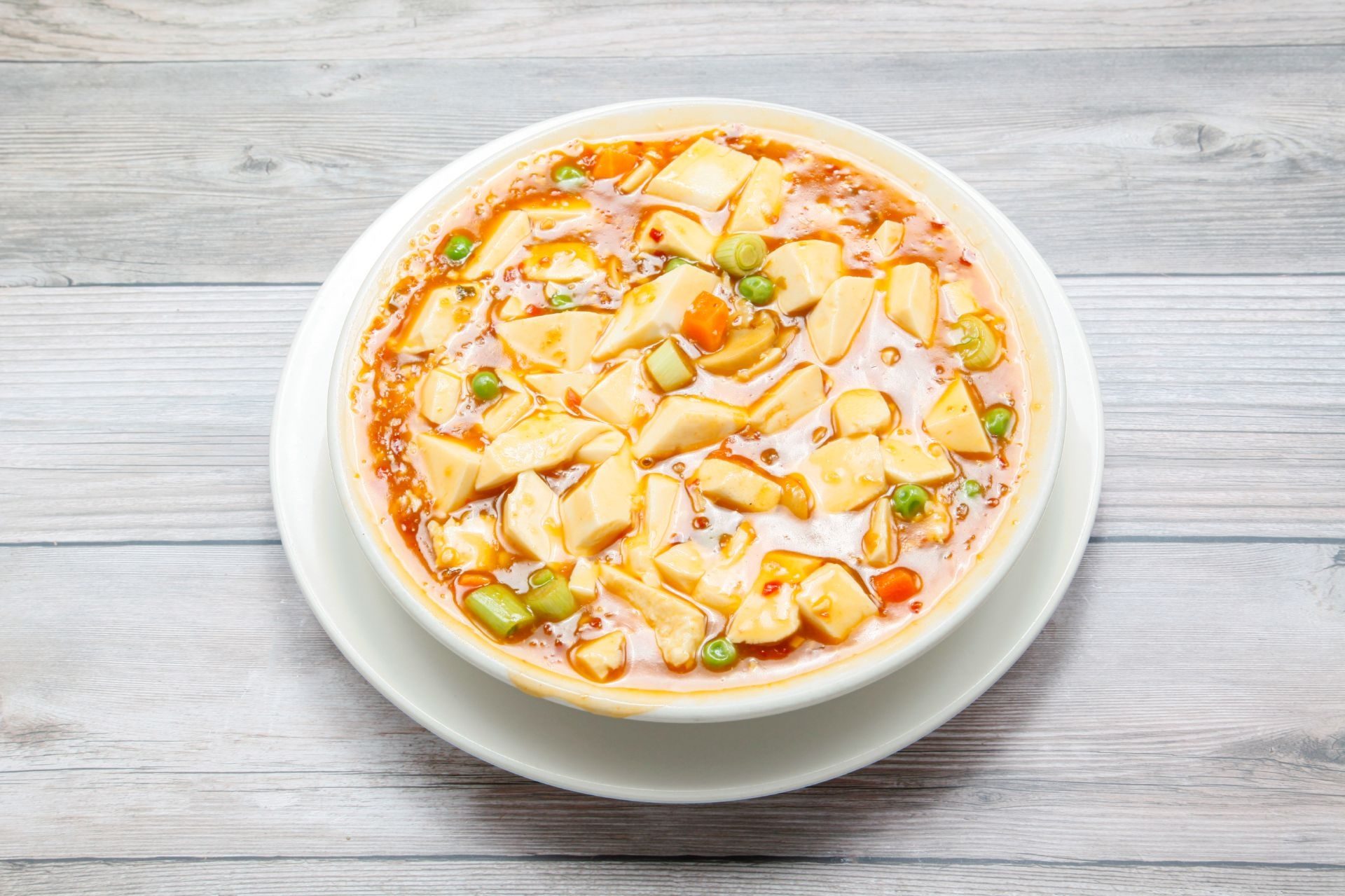 Ma bo bean curd with beef (lunch) / 麻婆豆腐（午）.
