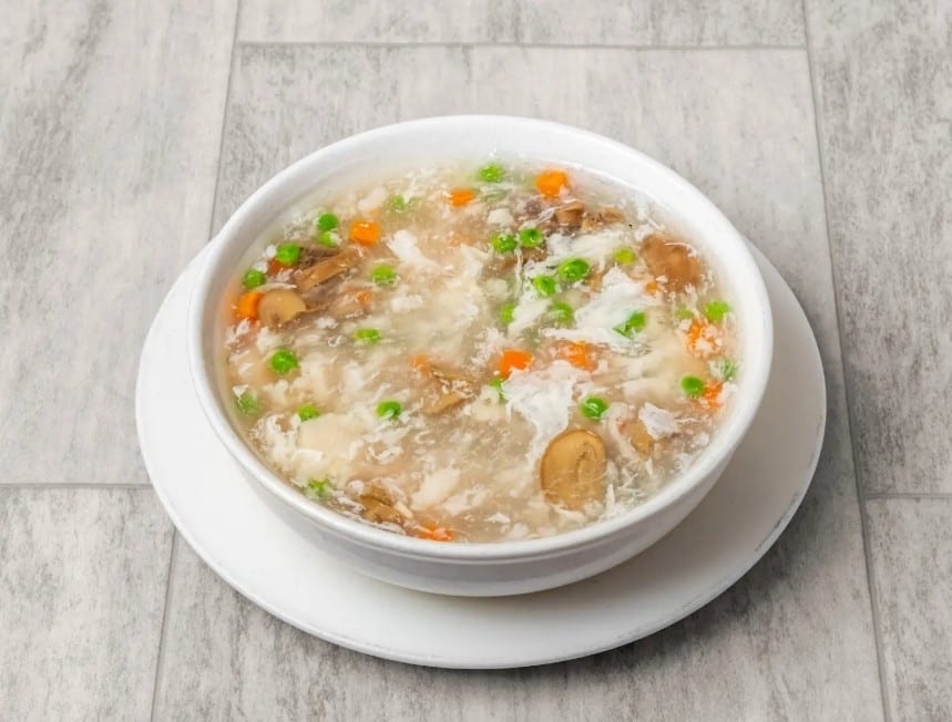 Seafood soup / 海鲜汤.