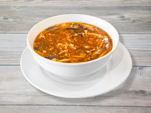 Hot & sour soup (with pork) (cup) / 酸辣汤(小).