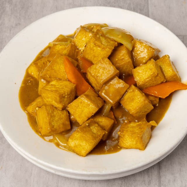 Curry tofu (dinner) / 咖喱豆腐（晚）.