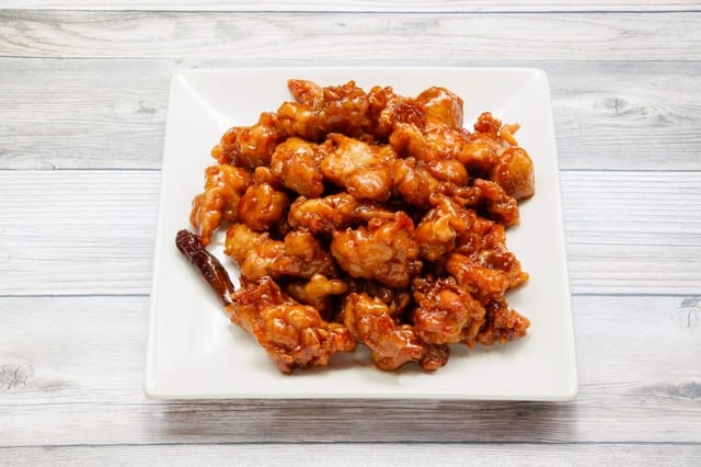 Orange peel chicken / 陈皮鸡.