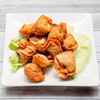 Fried wontons / 炸云吞